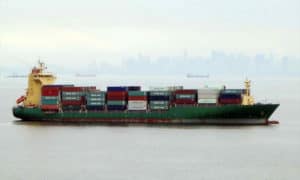 Container ship 2010 dwt 23517