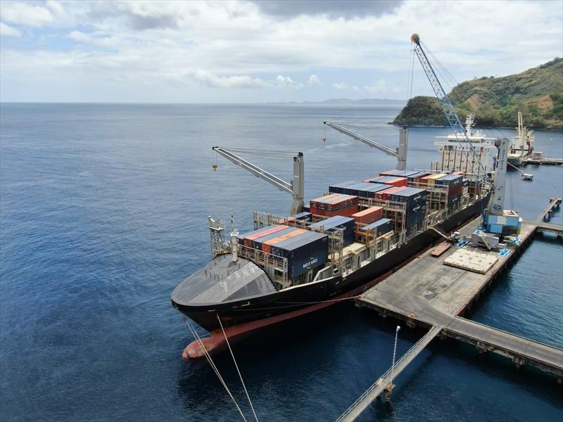 Container ship 2011 dwt 17192 Container ship 2011 dwt 17192