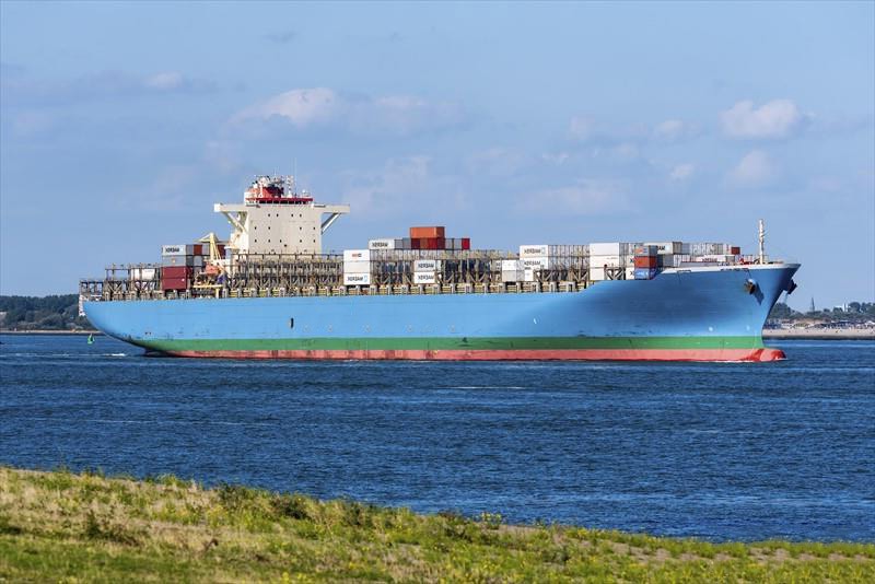 Container ship 2008 dwt 72912 Container ship 2008 dwt 72912