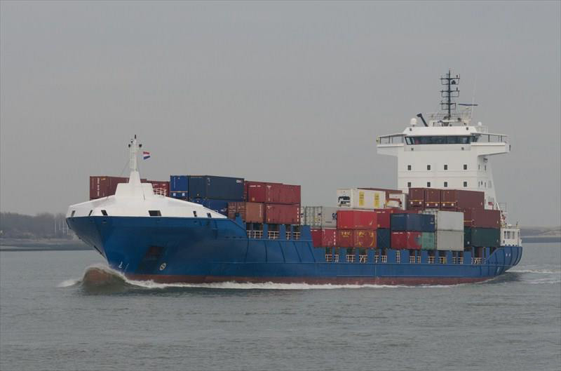 Container ship 2010 dwt 9299 Container ship 2010 dwt 9299