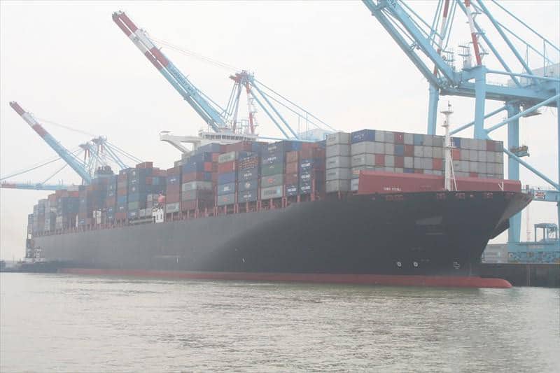 Container ship 2011 dwt 141448 Container ship 2011 dwt 141448